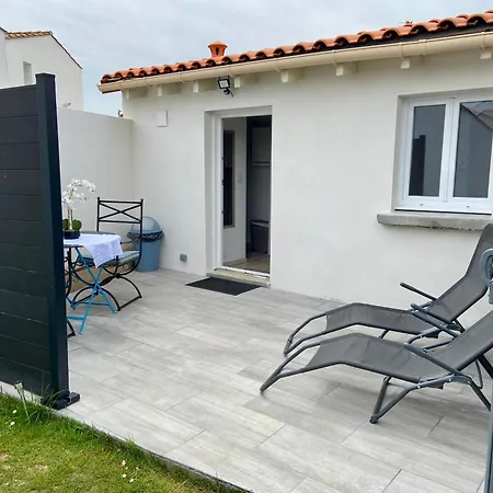 펜션 Maisonnette Cosy Au Calme, Local Velos, Terrasse Jardin *